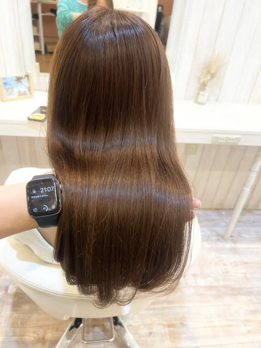 セミロング カラー カット ヘアカラー トリートメント 佐藤史哉＊ 韓国レイヤー赤み除去のヘアスタイル