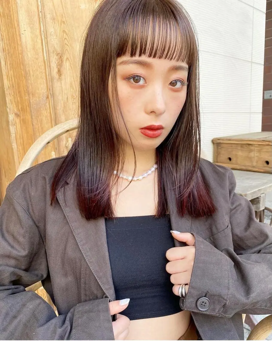 セミロング カラー ヘアアレンジ ミストバング ベージュカラー ブリーチ ブロンド ケアブリーチ カット 福岡似合わせレイヤー /ウルフ/ハイトーンのヘアスタイル