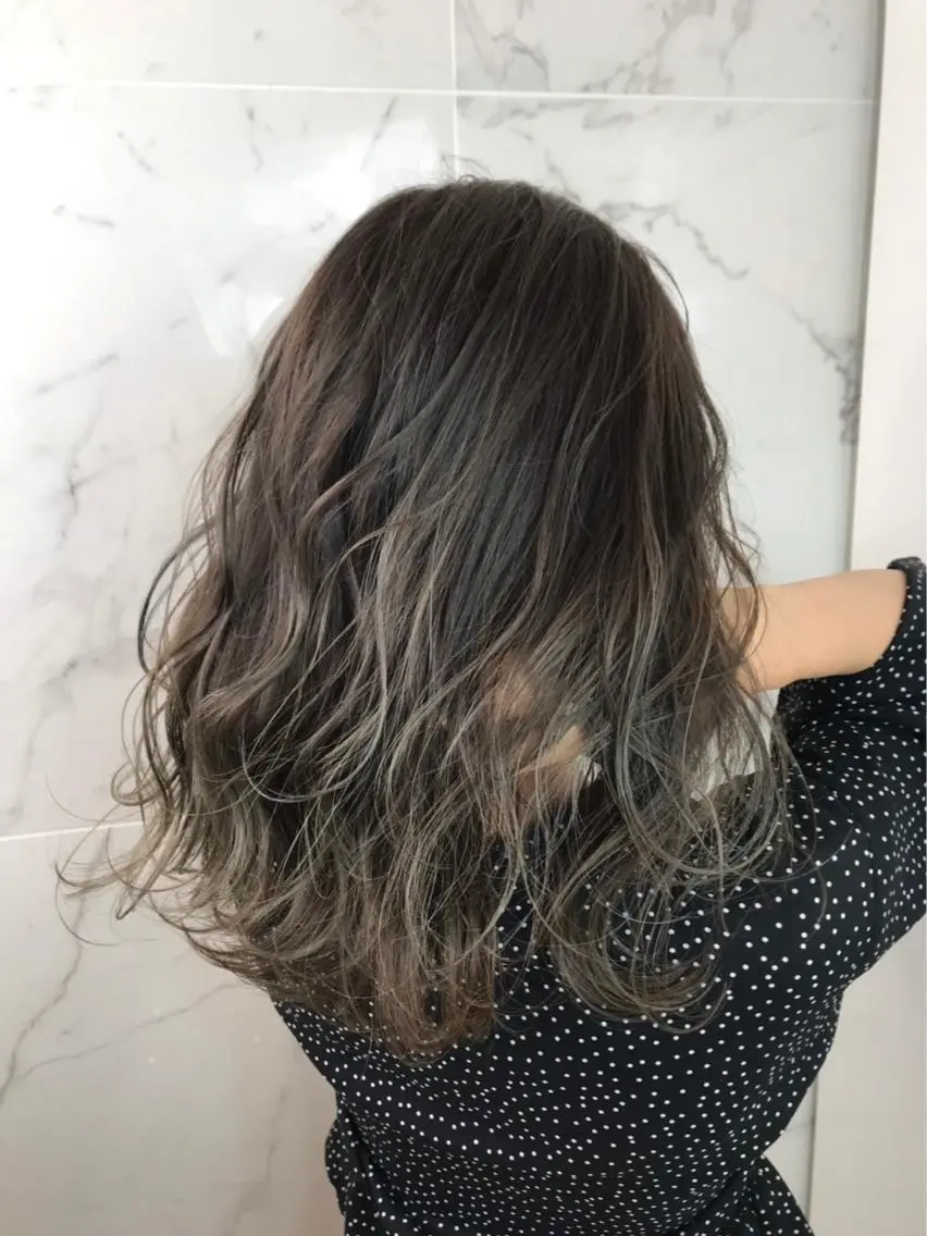 ロング カラー 髪質改善IENA店長 小泉拓のヘアスタイル