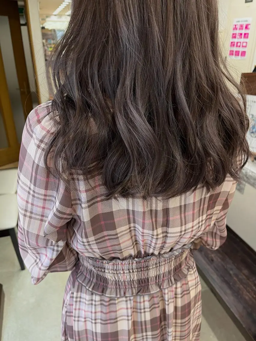 ロング カラー 【ニュアンスカラー・ 髪質改善】スズキカナのヘアスタイル