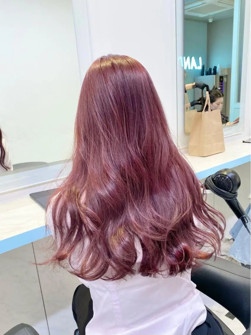 セミロング カラー ピンクカラー 🎀🫧透明感 ピンクラベンダー💟のヘアスタイル