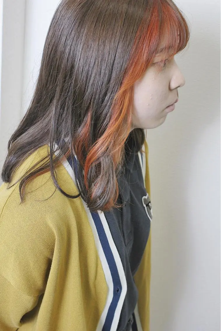 ミディアム カラー ベージュカラー ブリーチ ブリーチなしカラー オレンジ ヘアカラー 土居 正季のヘアスタイル