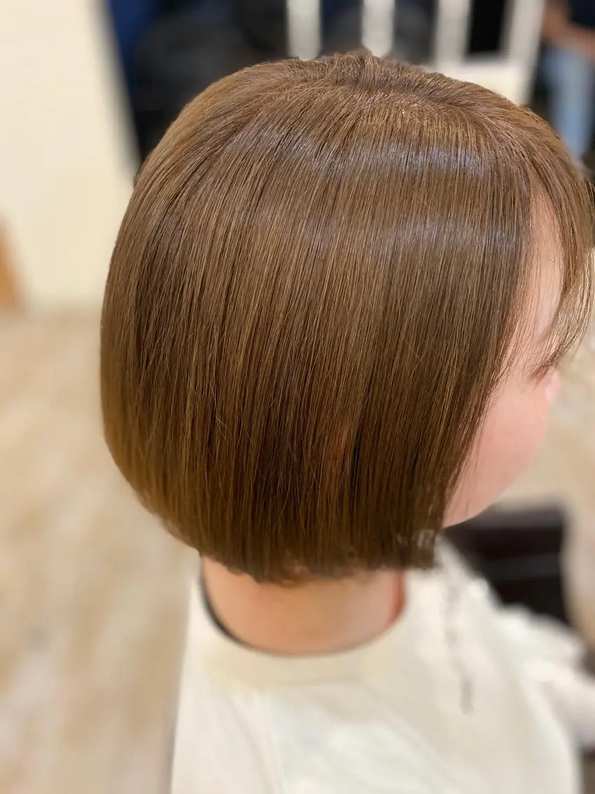 ショート カラー ブリーチ ブラウンカラー ミルクティーブラウン ヘアカラー トリートメント Agu hair 清尾 浩昭のヘアスタイル