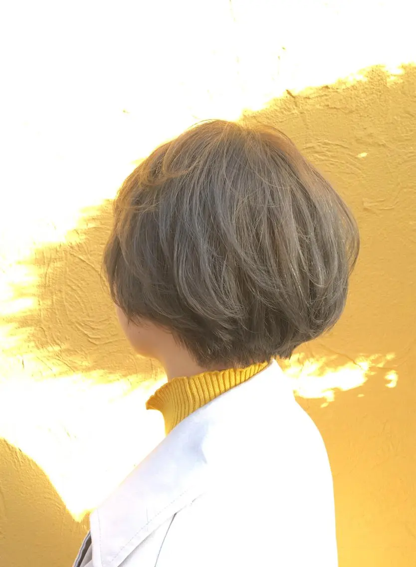ショート カラー パーマ ヘアアレンジ グレージュ 境 健助のヘアスタイル
