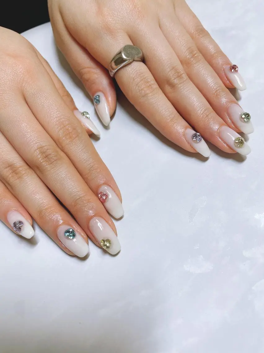 ロング ネイル ストーンネイル ハンドネイル nail＆eye YUMIのマツエク・マツパデザイン