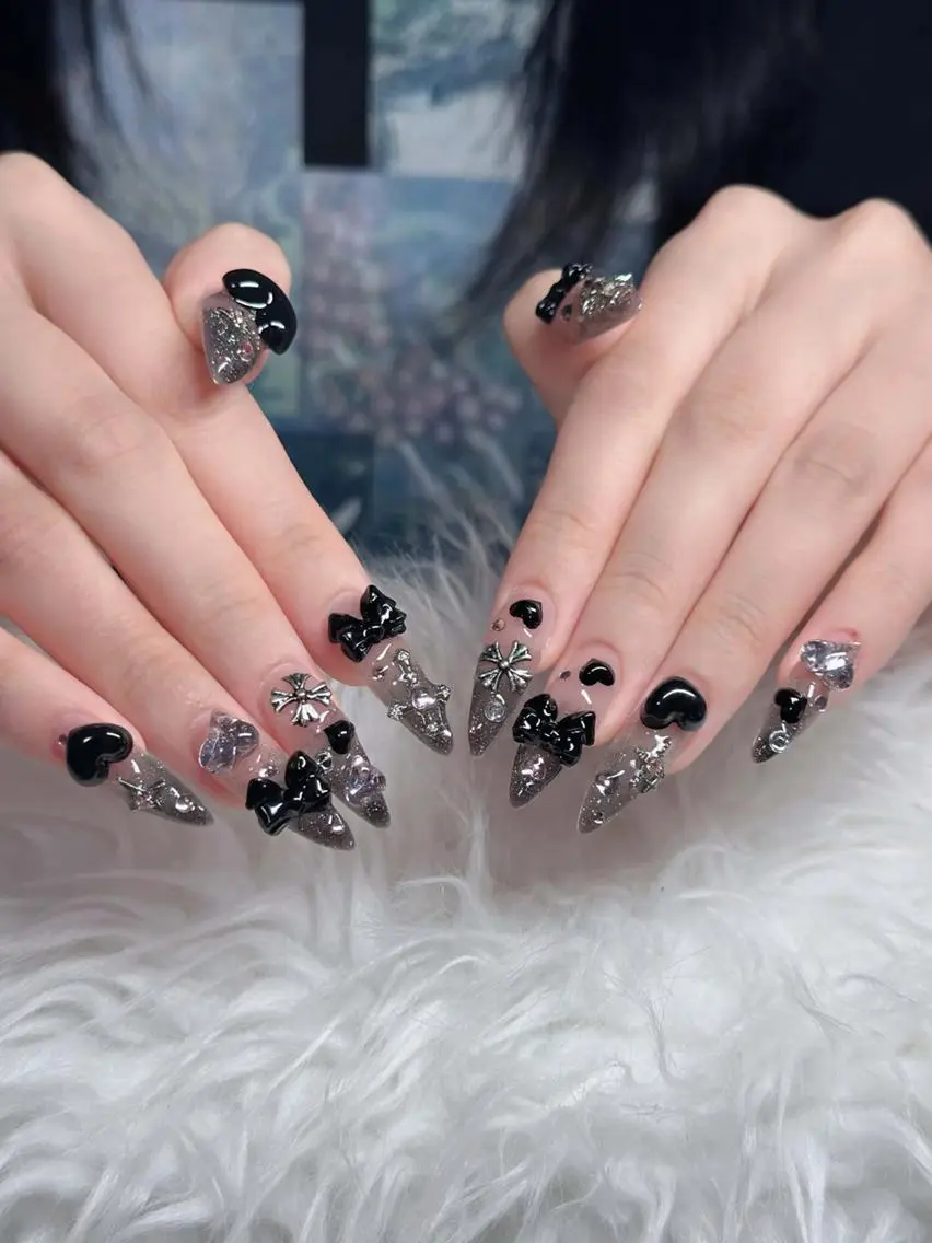 ネイル オーロラネイル チークネイル フットネイル ジェルネイル 韓国ネイル ハンドネイル H.baby Nail Salonのネイルデザイン