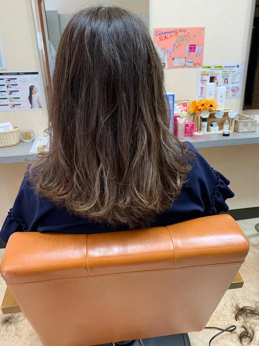 セミロング カラー ハイライトカラー ハイライト 鈴木 健太のヘアスタイル
