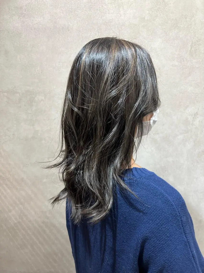 ロング カラー ハイライトカラー ハイライト ANDLIFE KAHOのヘアスタイル