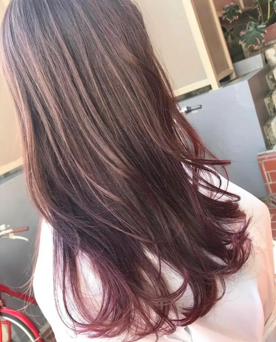 ロング カラー ブリーチ グラデーションカラー ピンクカラー noce harumiのヘアスタイル