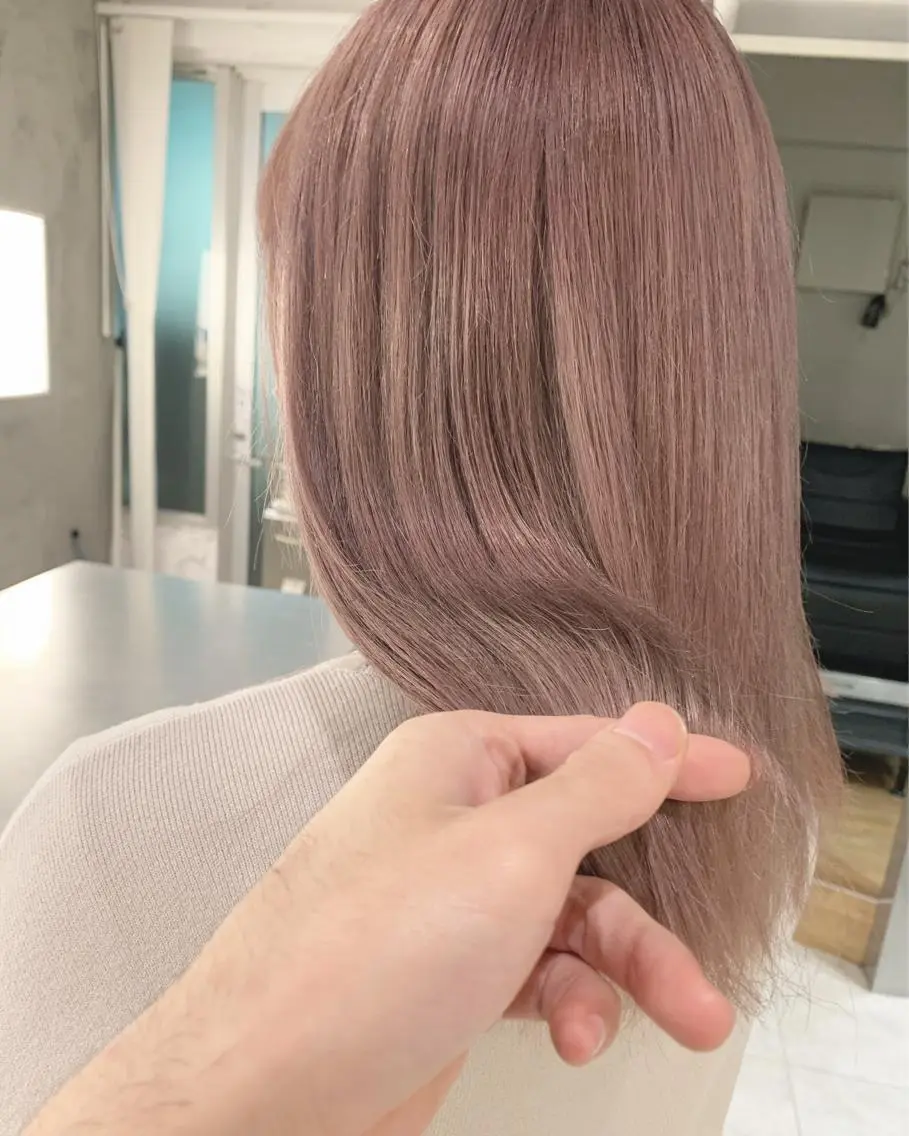 セミロング カラー ヘアアレンジ ブリーチ ハイトーンカラー ピンクカラー トリートメント 🌿ショート🌿 パーマ🌿淳平のヘアスタイル