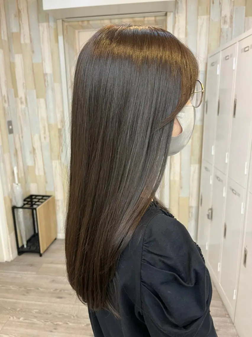 カラー ロング アディクシーカラー アッシュ ミストバング ブリーチ ブロンド カット ヘアカラー トリートメント N° anfeel 渋谷🪞🫧のヘアスタイル