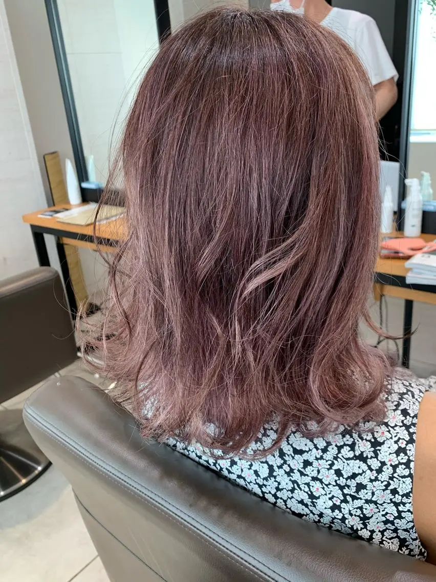 ミディアム カラー 美髪✖️似合わせ 🌻ヒトミのヘアスタイル