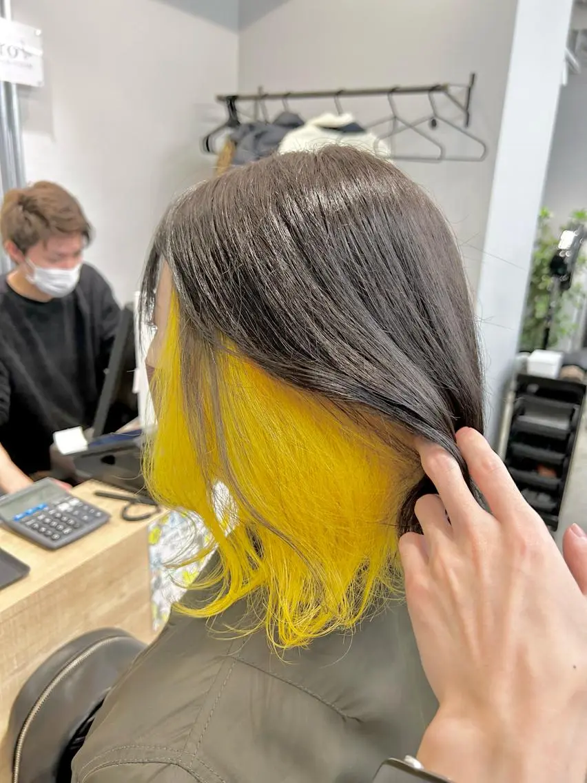 ミディアム カット ヘアカラー SAEKI【ior 】北千住店ブリーチのヘアスタイル