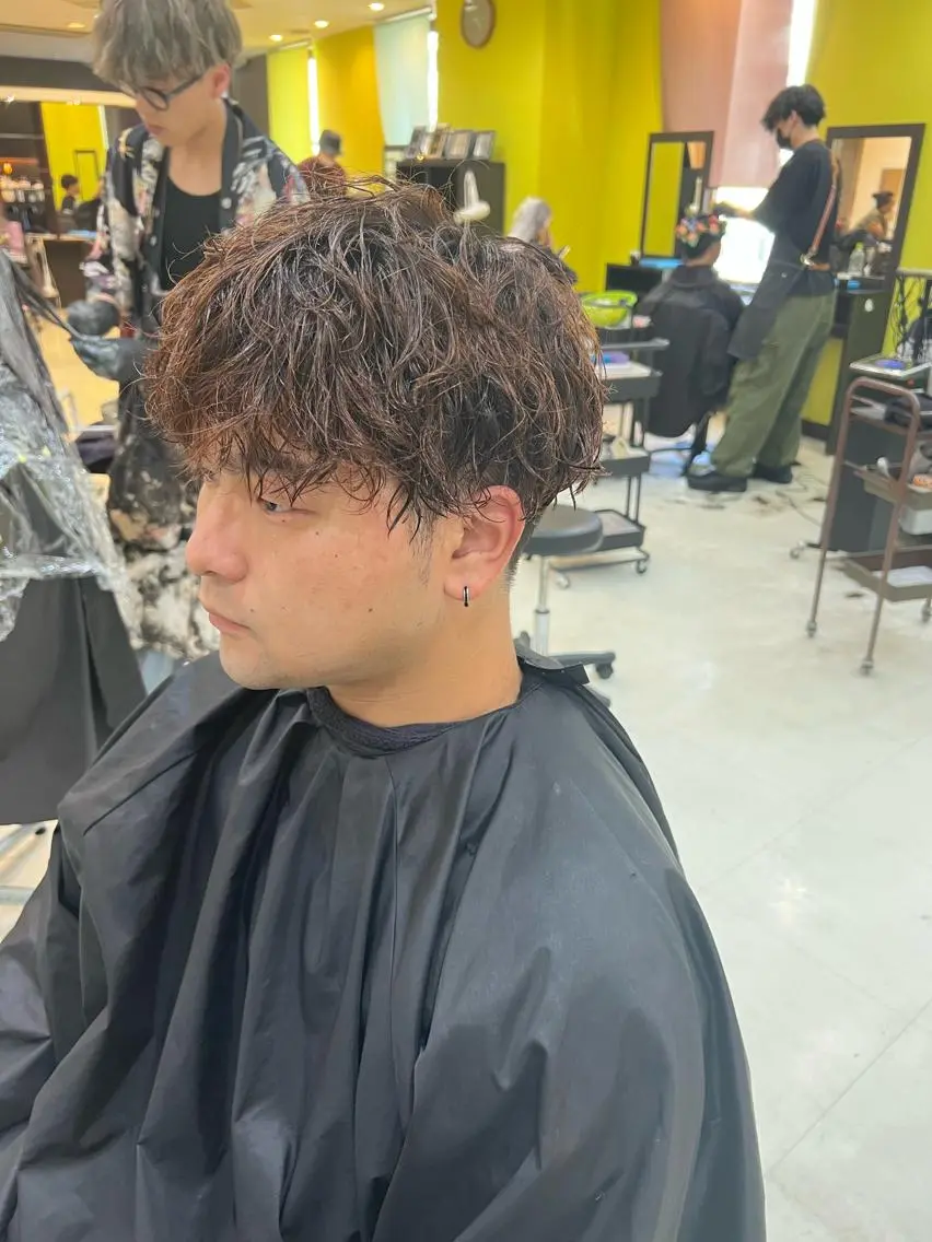 ショート パーマ ヘアアレンジ メンズ メンズパーマ スパイラルパーマ カット パーマ ハイトーン/パーマ 特化平田のヘアスタイル