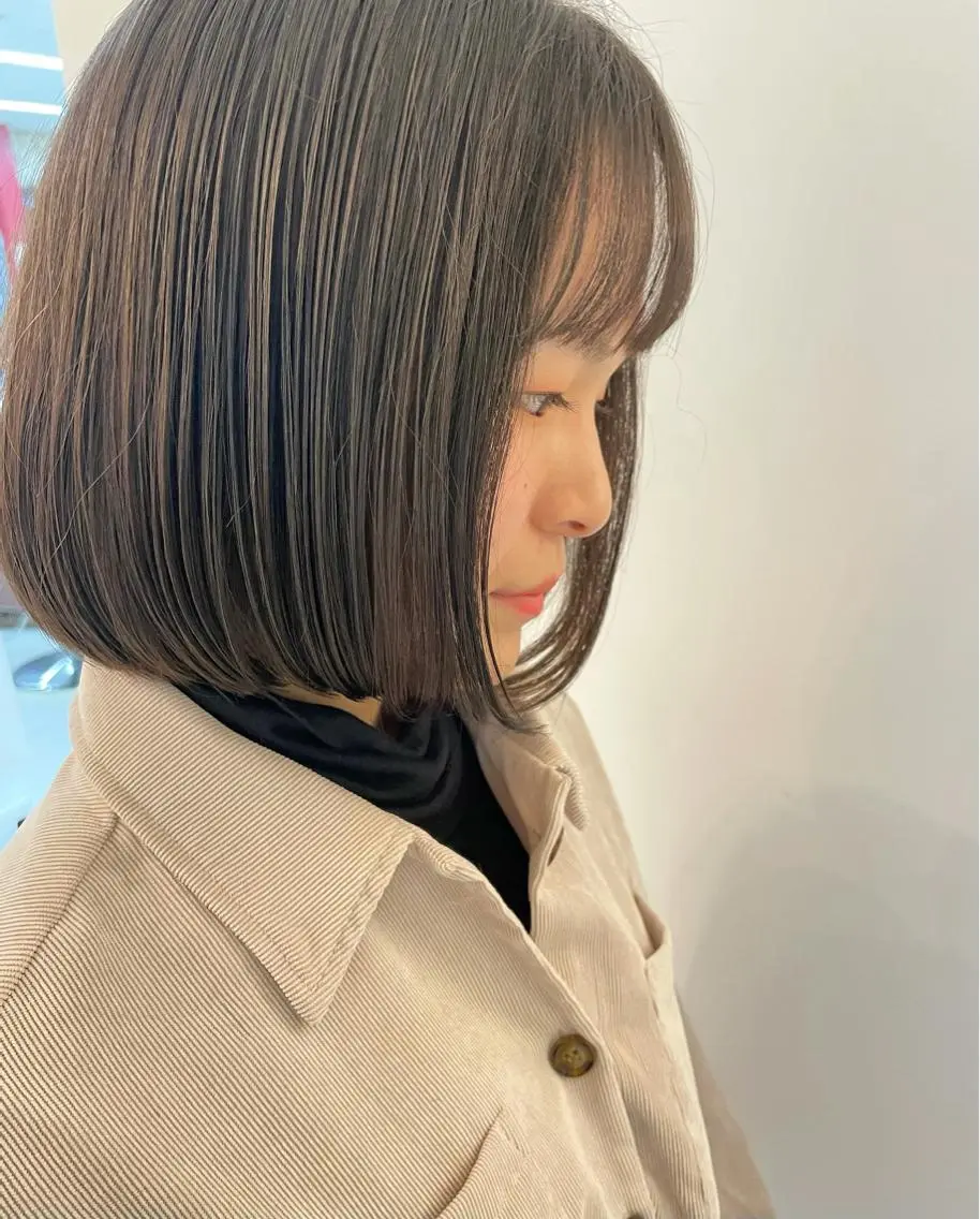 ミディアム カラー ボブ shu 加藤ちなつのヘアスタイル