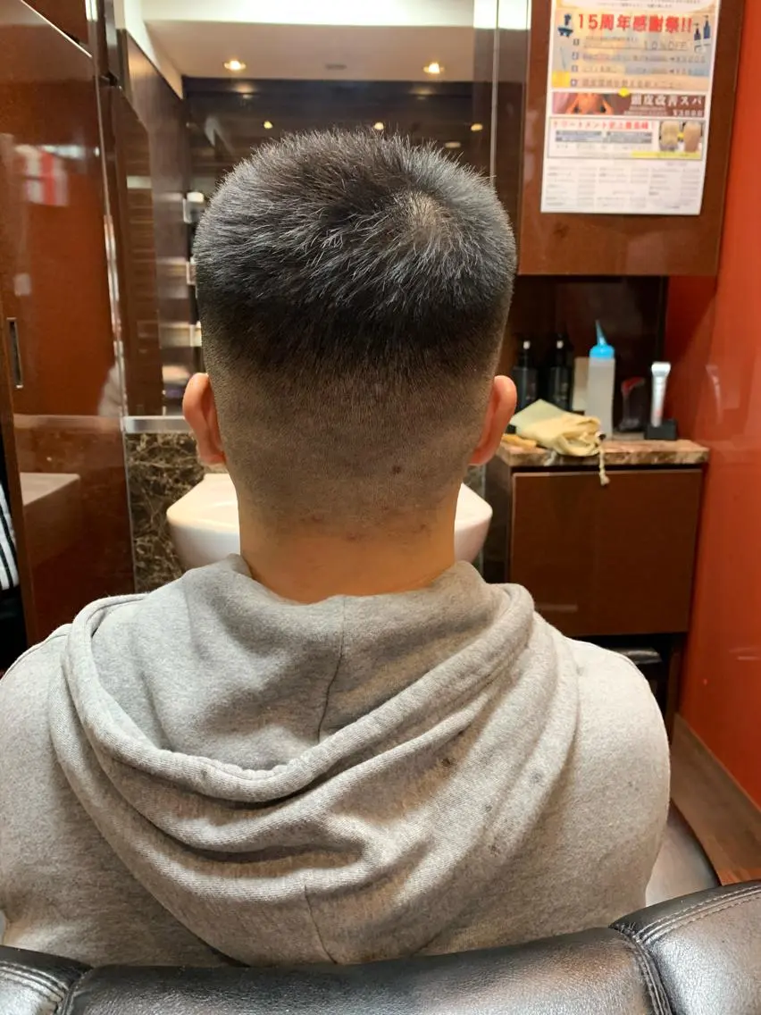 ショート メンズ フェードカット 羽木 隆徒のヘアスタイル