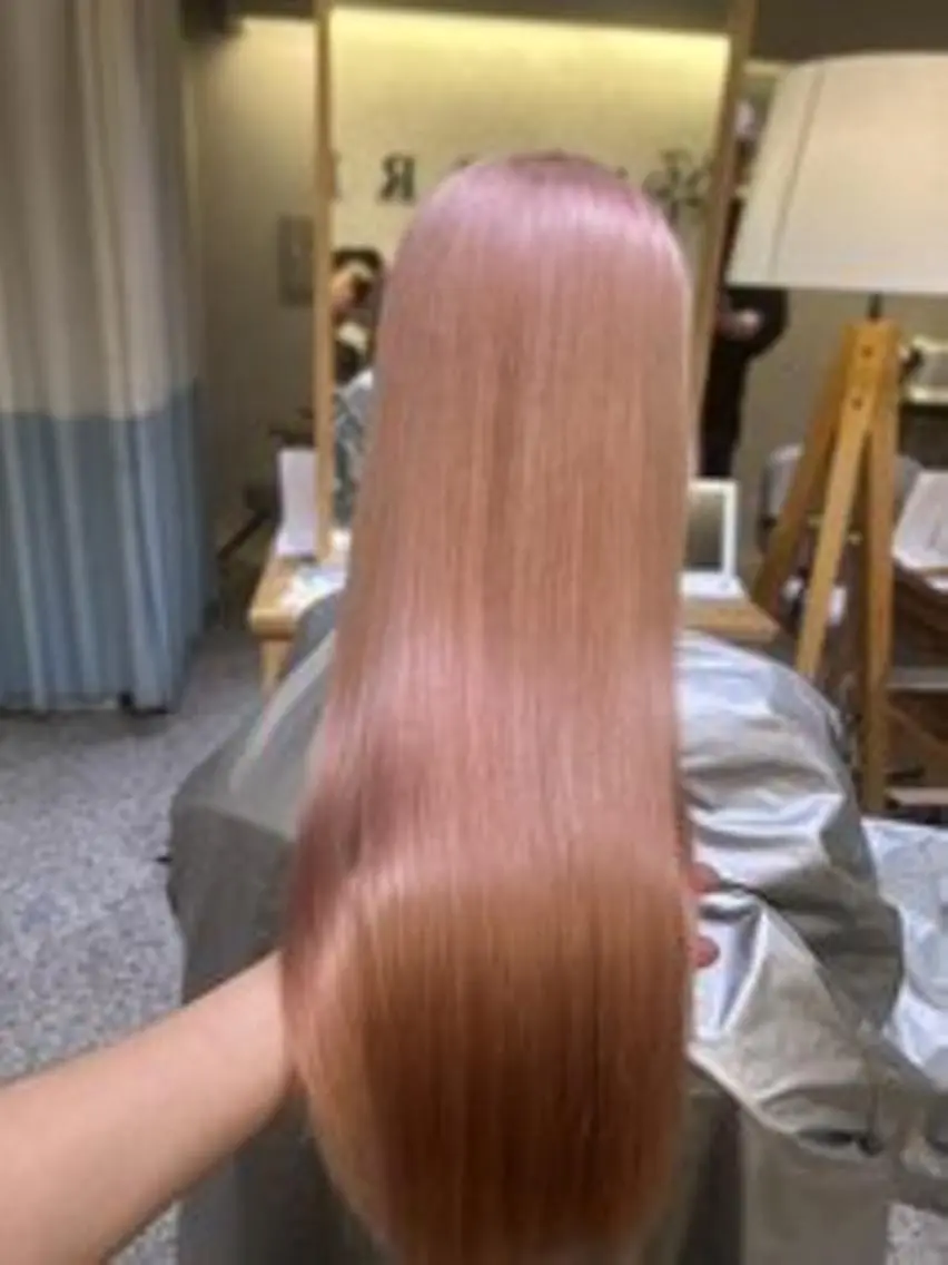 カラー ロング ブリーチ ダブルカラー ハイトーンカラー ブリーチなしカラー ボブ &.TIGRE KUMAMOTOのヘアスタイル
