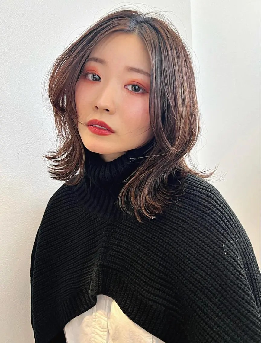 ミディアム カラー マツエク・マツパ 安田 未来のヘアスタイル