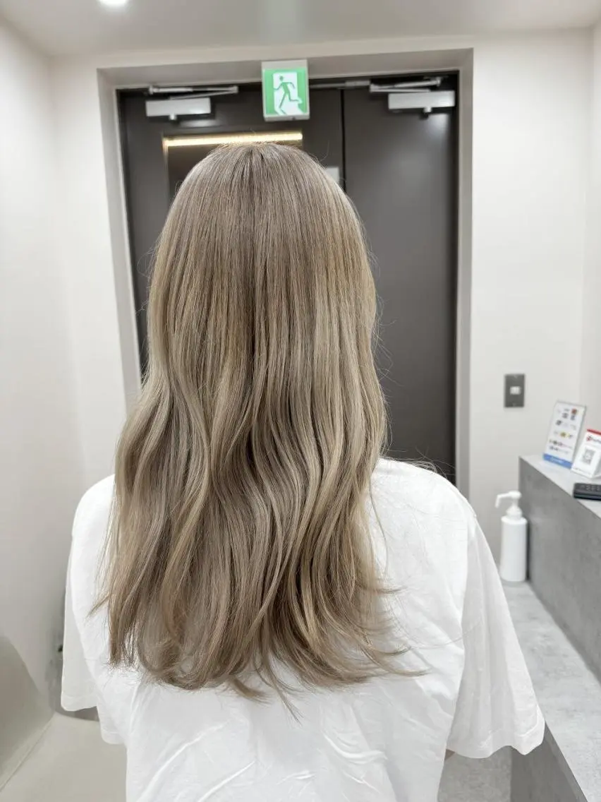 ロング カラー ✨【公式】 juhl.横浜✨のヘアスタイル