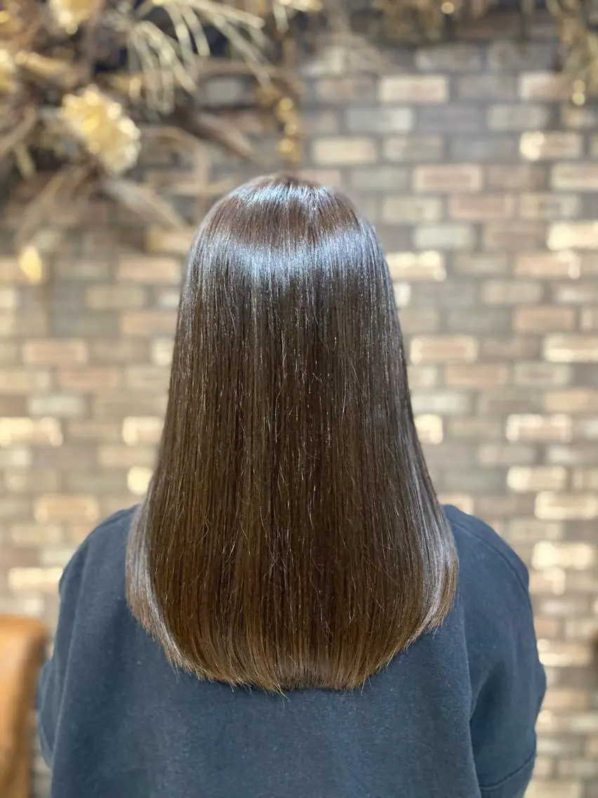 セミロング セミロングパーマ ボブ ハイライト 髪質改善 韓国風ヘア カット ヘアカラー .・.艶髪ヘアケア サカモト.・.のヘアスタイル