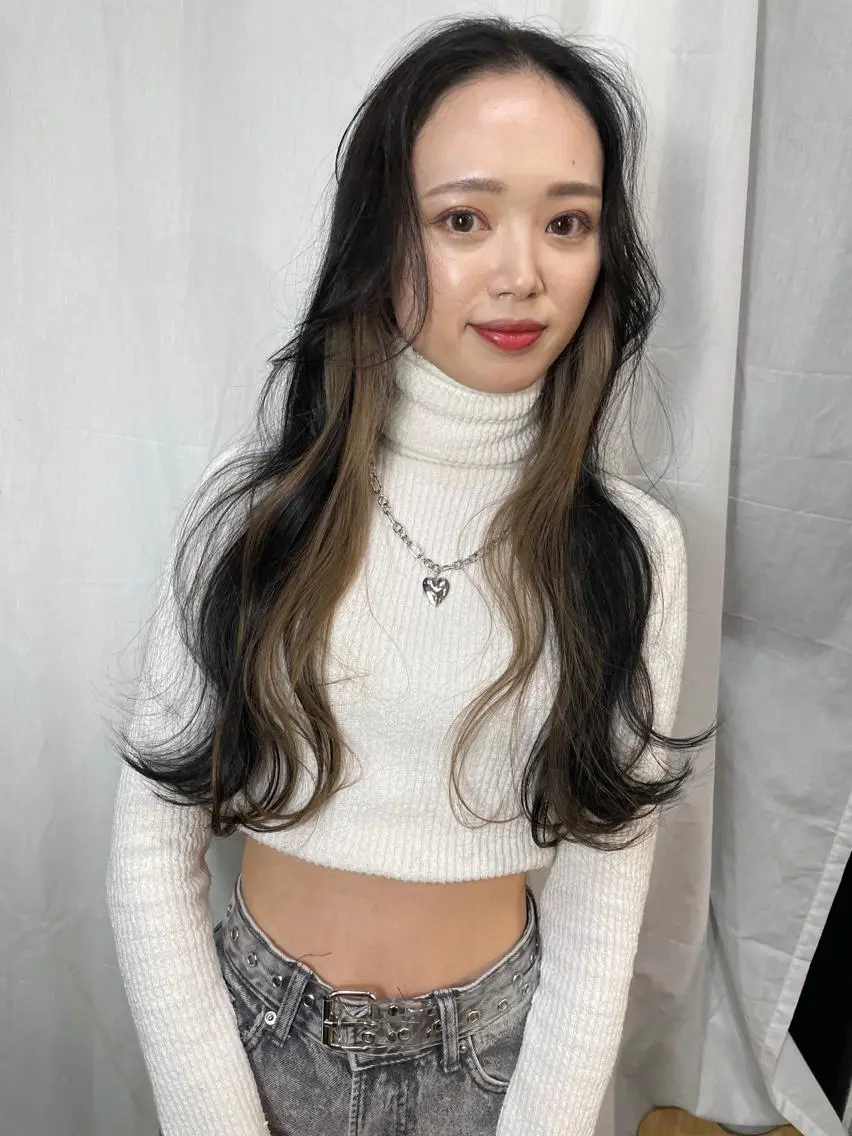 ロング カラー ヘアアレンジ 髙塚碧🇰🇷 韓国ヘア🎗️のヘアスタイル