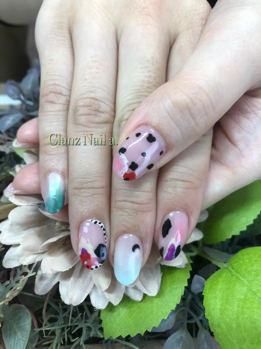 ネイル アートネイル Glanz  Nail aのネイルデザイン