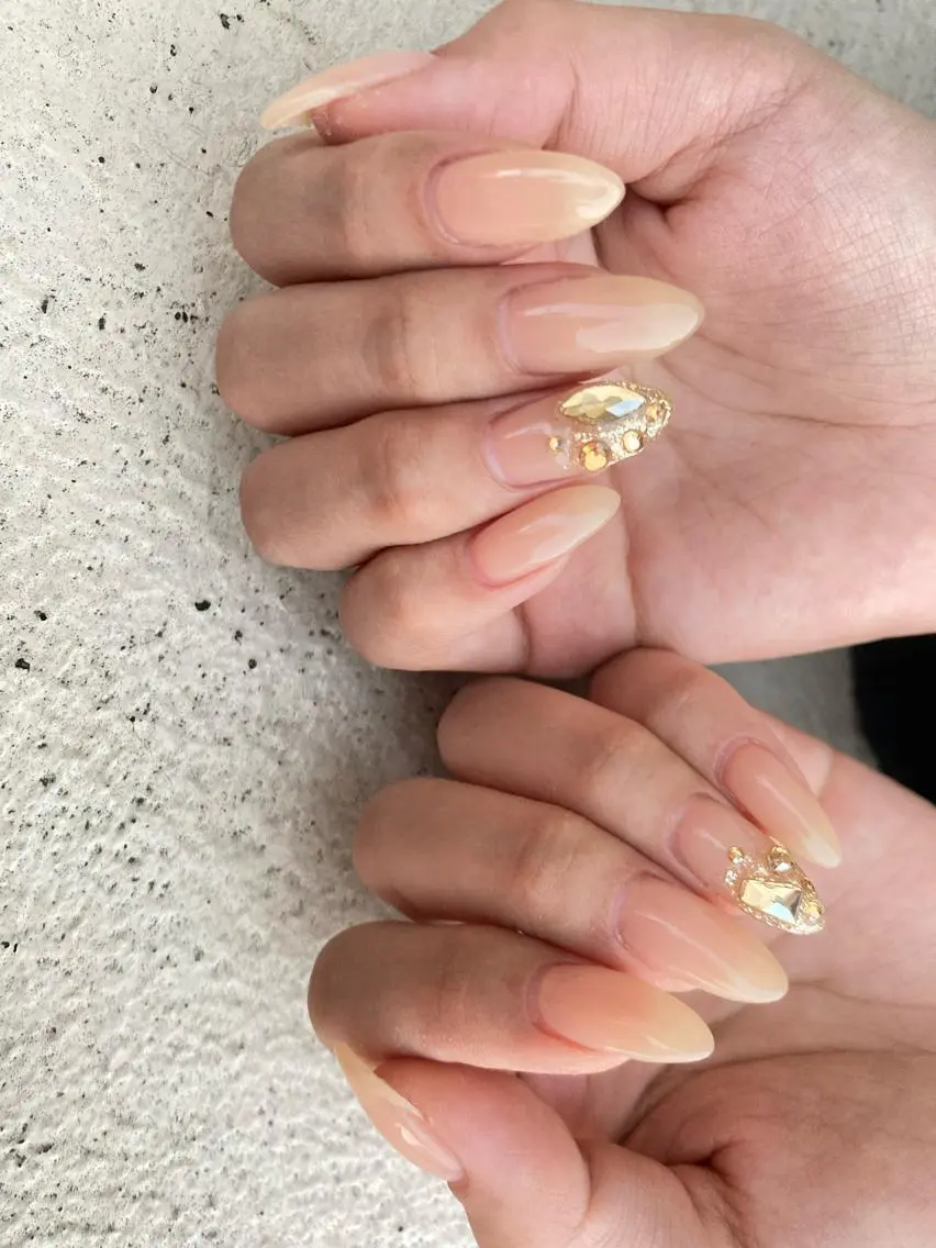 ロング ネイル ハンドネイル フットネイル ✴︎ Delightのネイルデザイン