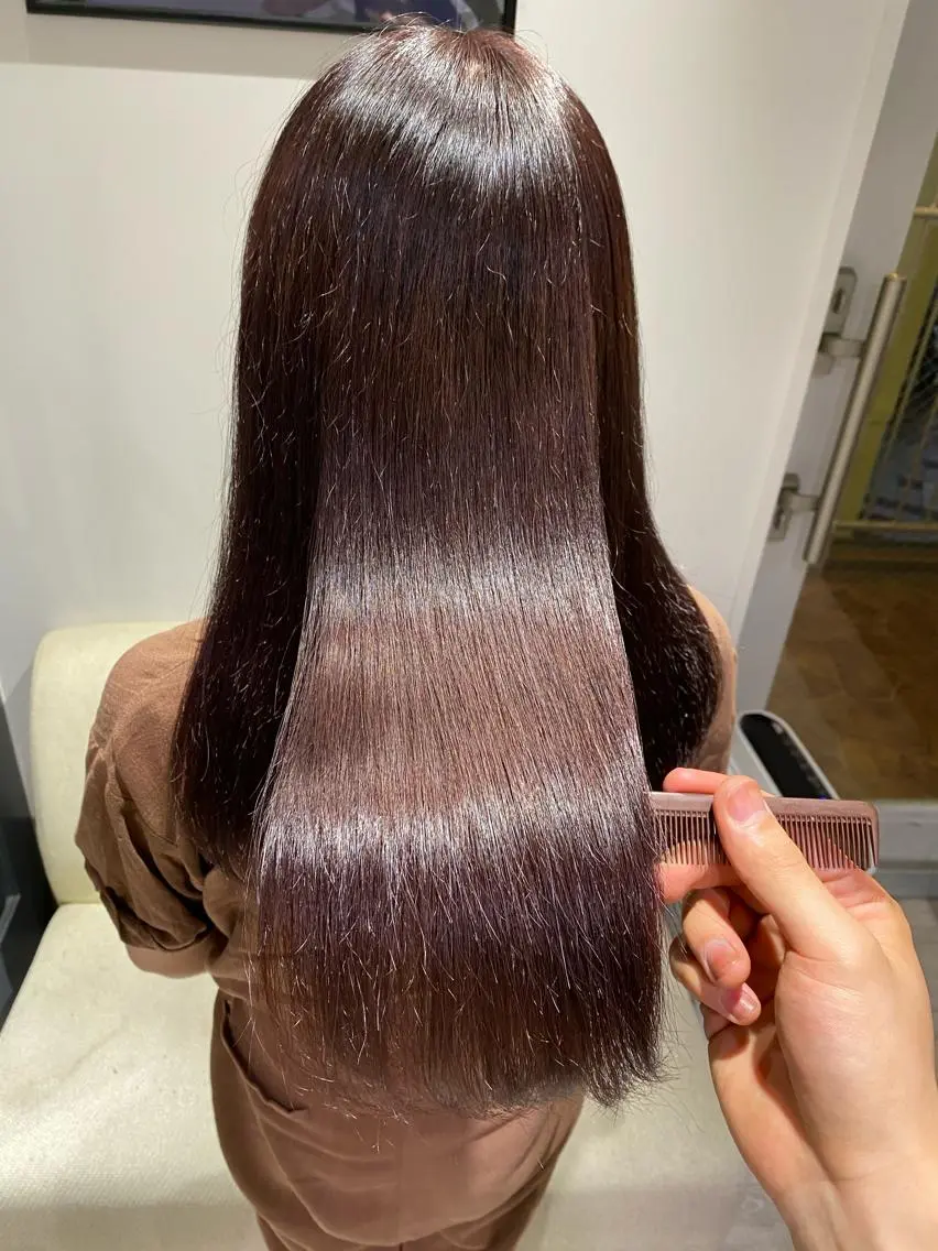 ロング L'wis　比佐野 大地のヘアスタイル