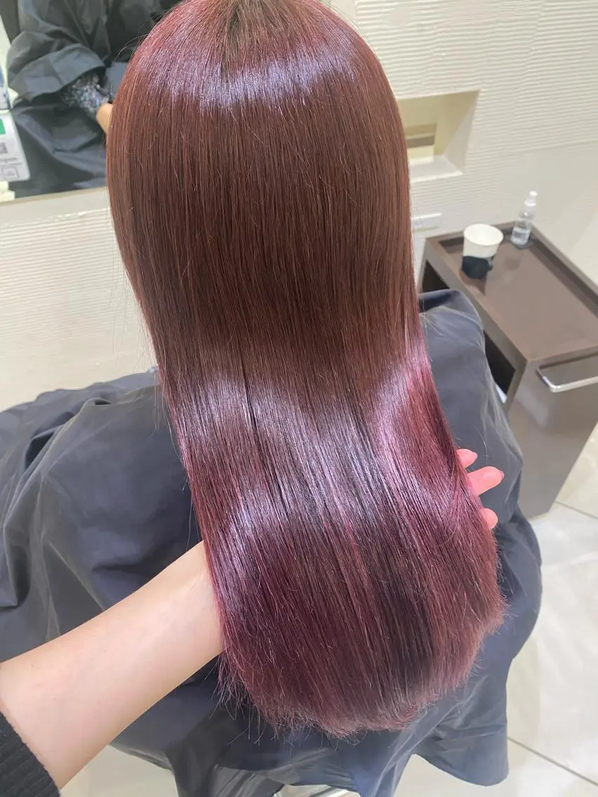 セミロング カラー カシス グラデーションカラー ローズカラー 髪質改善 トリートメント 銀座メンズ専門🖤 叶奈々のヘアスタイル