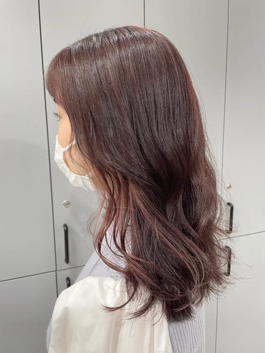 ロング カラー インナーカラー ピンクカラー カット ヘアカラー トリートメント 狩野 羅夢のヘアスタイル