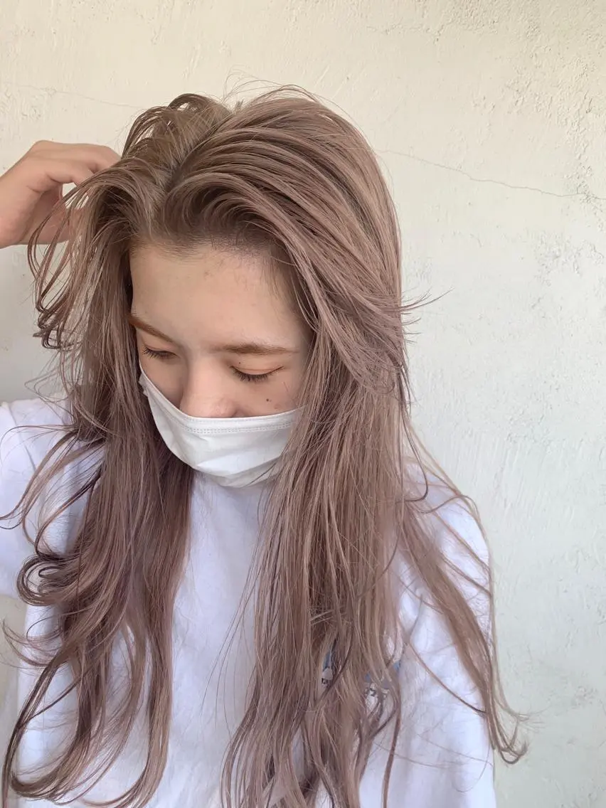 ロング カラー ベージュカラー ブリーチ シアーベージュ カット ヘアカラー トリートメント 艶ハイトーン/ヘア アレンジAYAKAのヘアスタイル