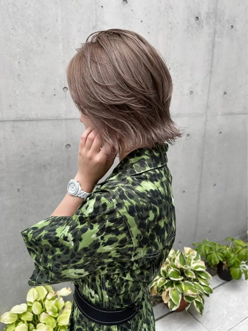 ミディアム カラー ブリーチ ケアブリーチ デザインカラー ダブルカラー イヤリングカラー カット ヘアカラー トリートメント ARCANAブリーチ ダブルカラー🌟原宿のヘアスタイル