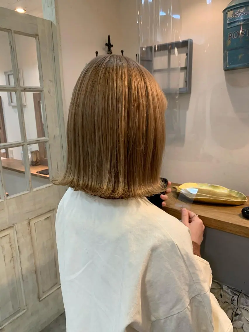 ショート カラー ベージュカラー ヘアカラー トリートメント Topstylist HARUのヘアスタイル