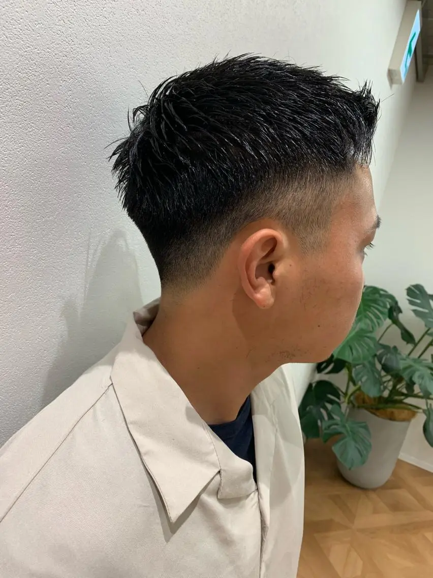 ショート メンズ カット 【メンズ特化美容師】 山﨑 凌のヘアスタイル