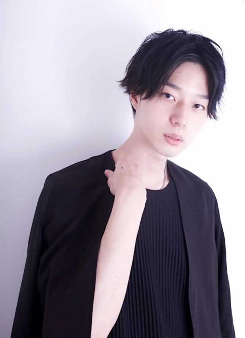 ショート カラー パーマ メンズ 上霜 菜月のヘアスタイル