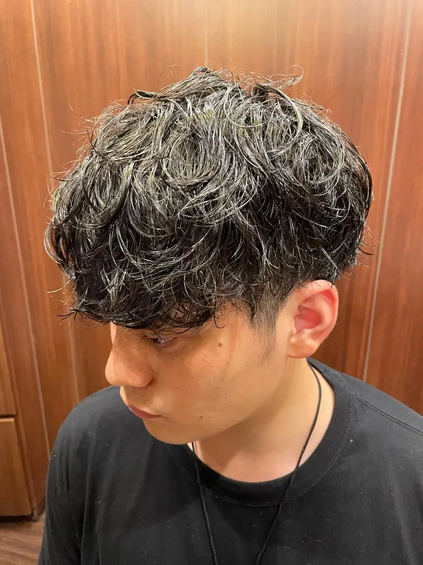 パーマ メンズ 北本 龍磨のヘアスタイル