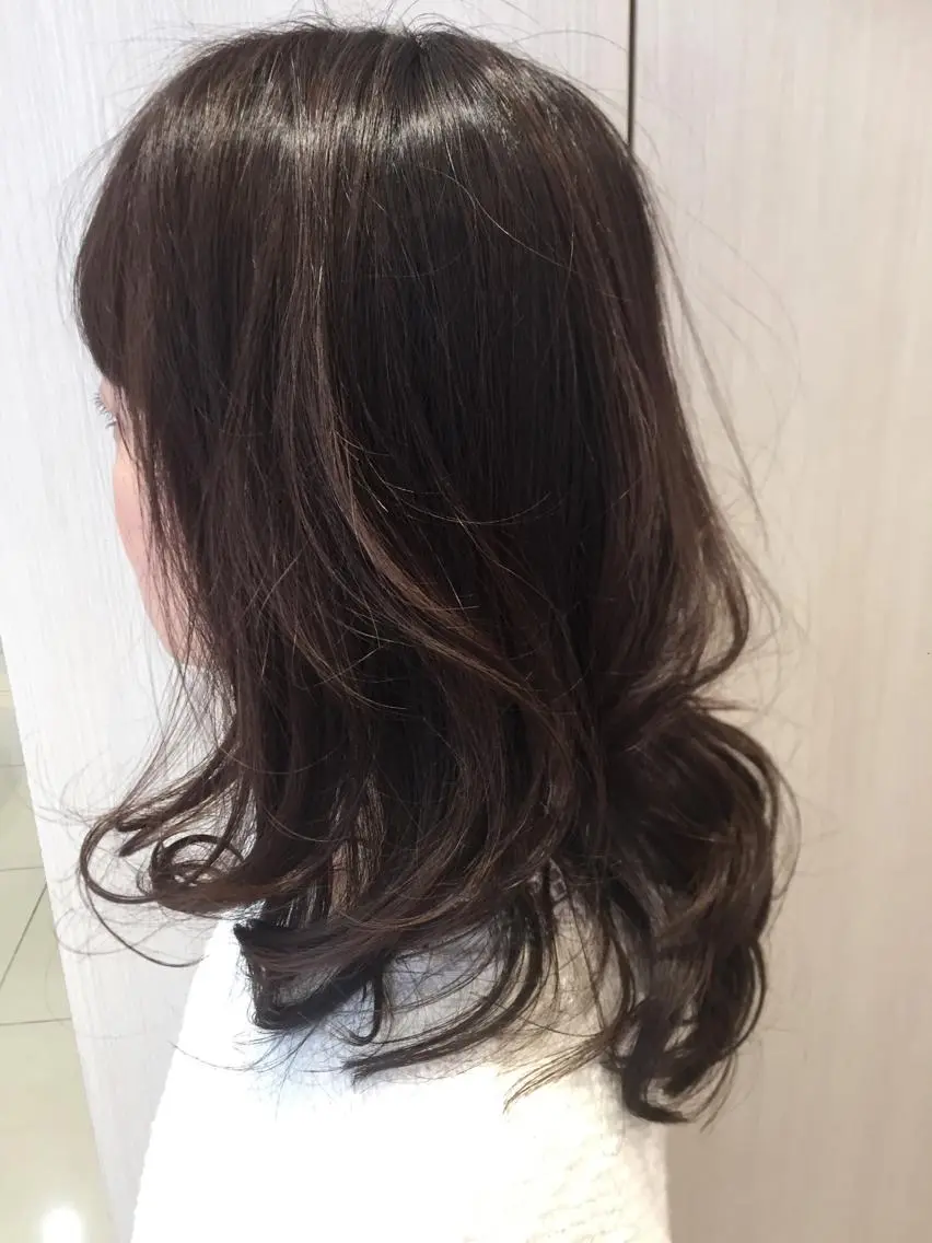 ミディアム カット ヘアカラー トリートメント 堀井 猛史のヘアスタイル