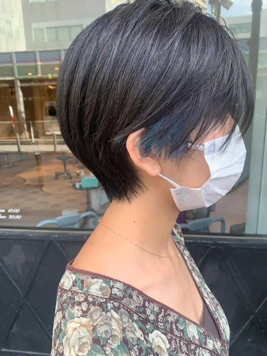 ショート カラー Takahashi Yuriのヘアスタイル