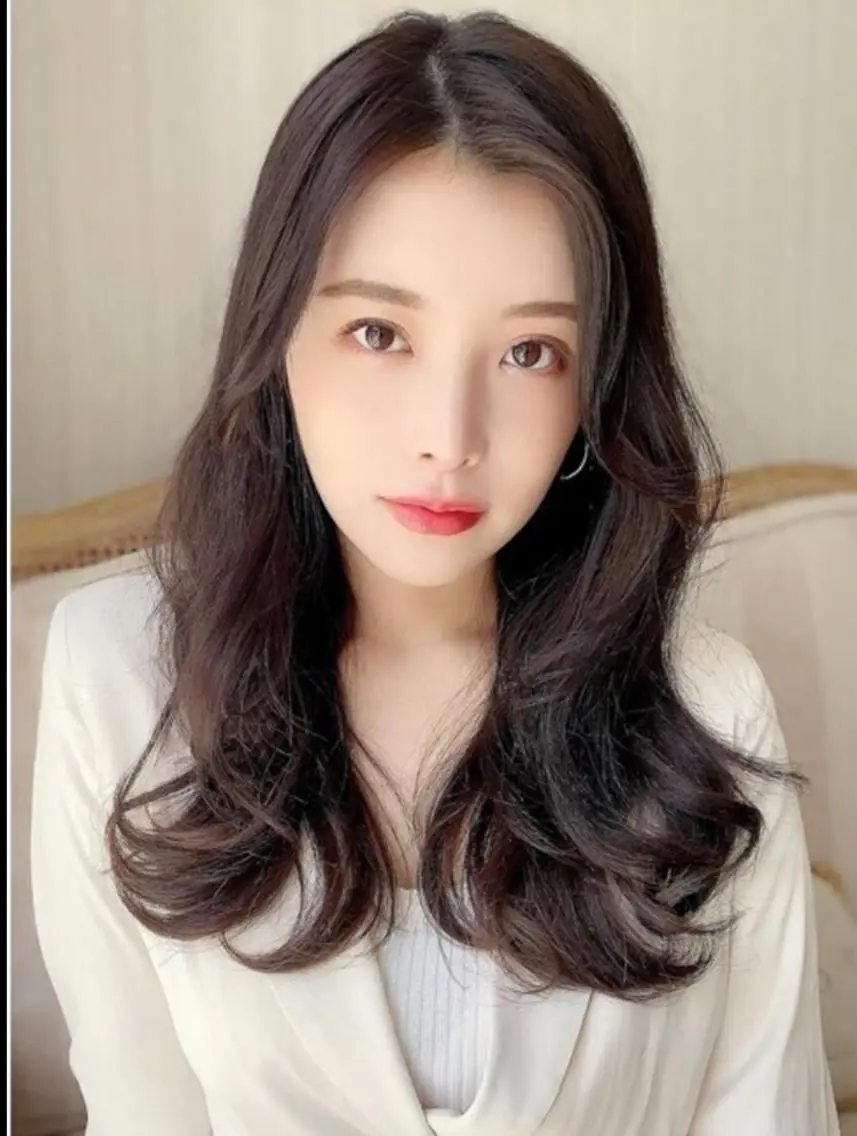 ロング カット ヘアカラー トリートメント 🩵縮毛矯正・ボブ 岩原朋也🩵のヘアスタイル
