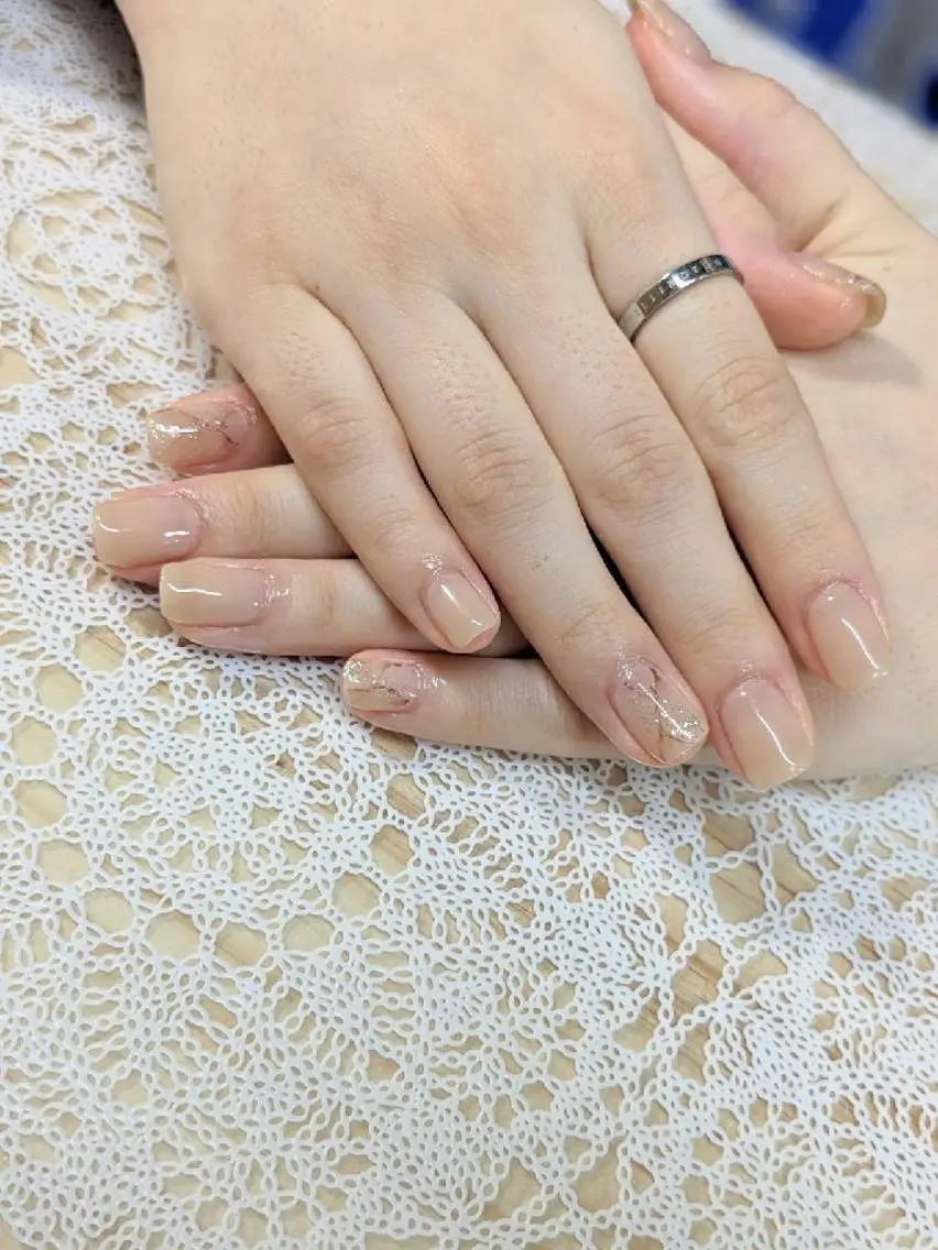 ネイル キラキラネイル ラメ(グリッター) 大理石ネイル(マーブル) ハンドネイル ネイルサロンベルティ .keikoのネイルデザイン