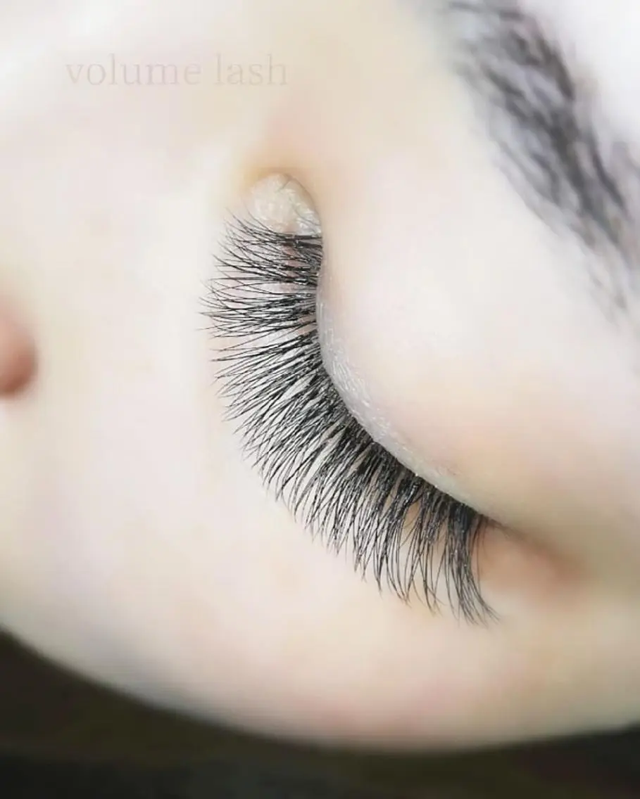 マツエク・マツパ ボリュームラッシュ マツエク LATTE eyelashのマツエク・マツパデザイン