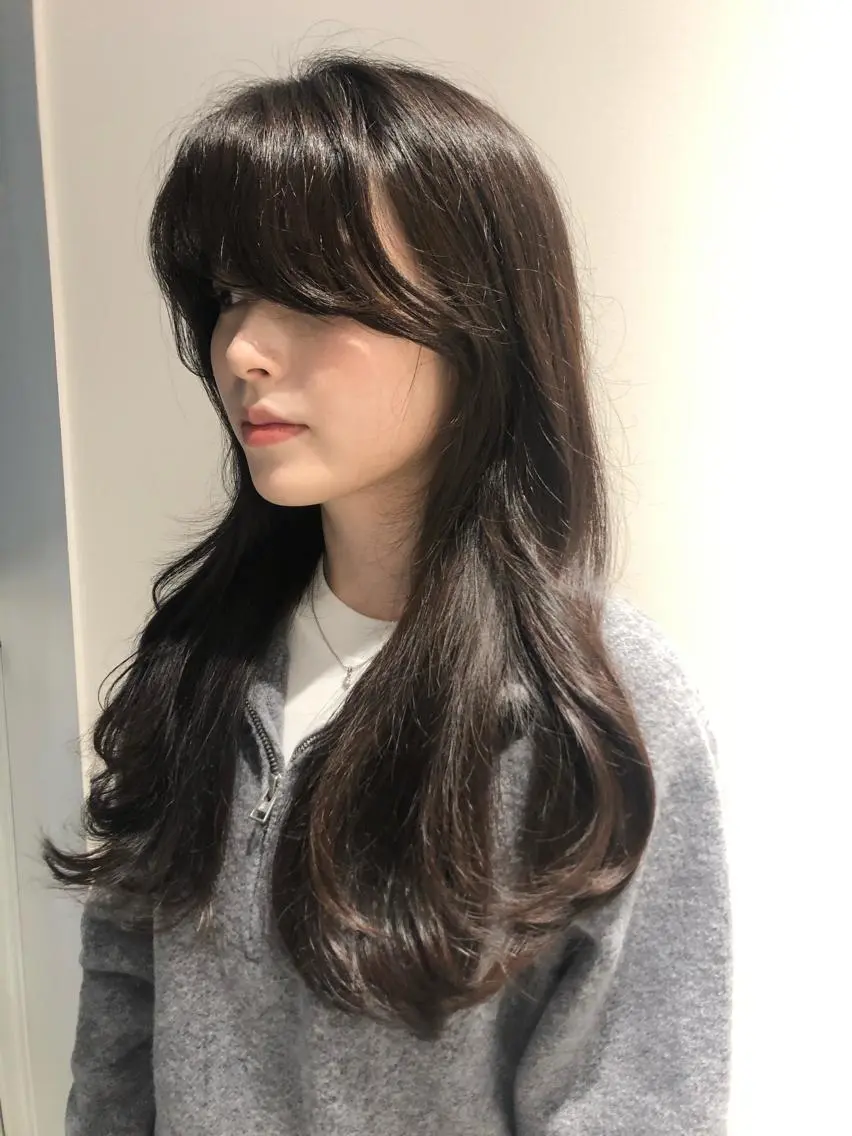 ロング 韓国風ヘア ❤︎︎韓国ヘア❤︎︎ 𝑺𝒉𝒊𝒉𝒐のヘアスタイル