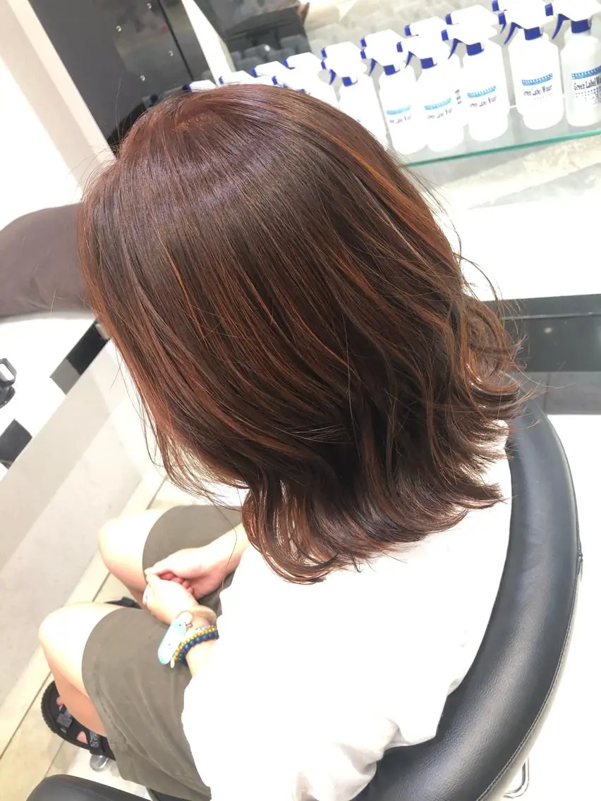 ミディアム ハイライト 岸 保奈美のヘアスタイル