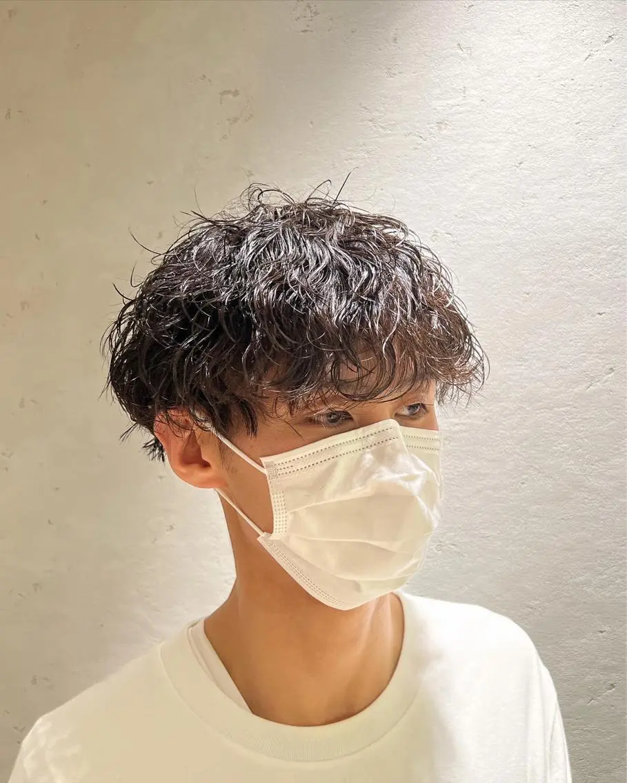 メンズ マッシュ カット パーマ 池本 勇大のヘアスタイル