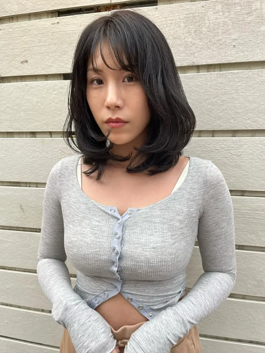 ミディアム カラー ヘアアレンジ アディクシーカラー アッシュ ベージュカラー 黒髪 透明感カラー 眠れるヘッドスパ✨ chacoのヘアスタイル