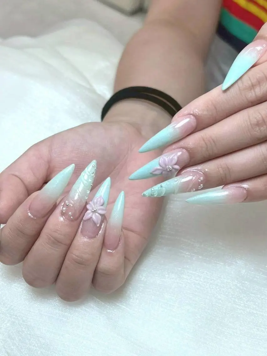 ネイル 持ち込み ハンドネイル Bijou by Mihana.*♱のネイルデザイン