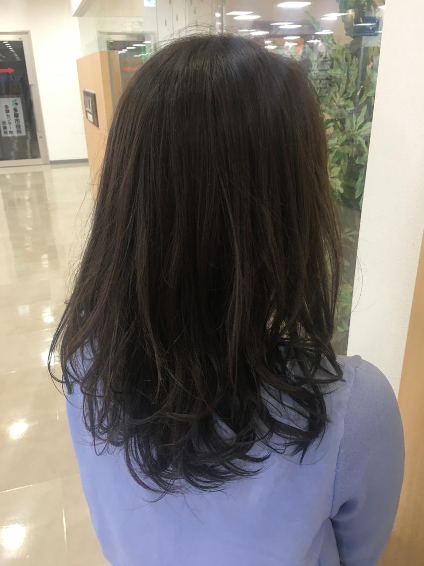 ロング アッシュ ハイライト 植田 敬太のヘアスタイル