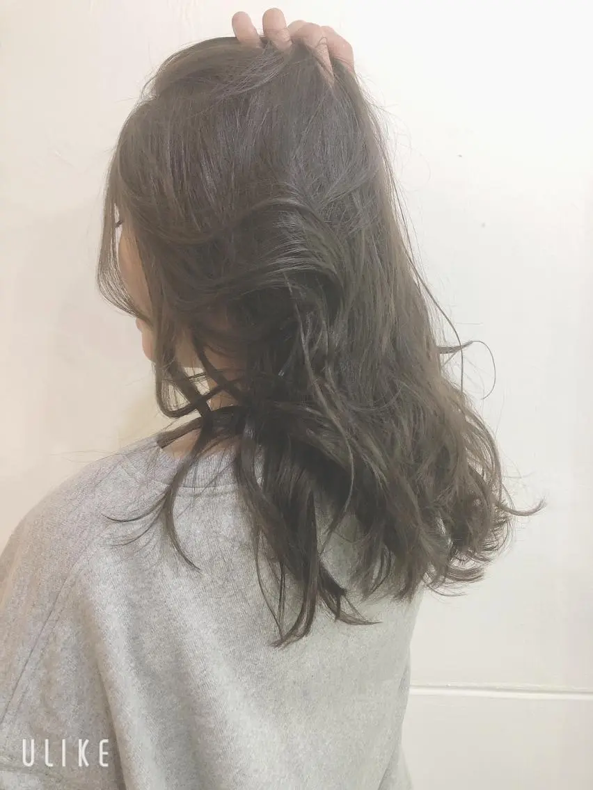 ロング カット ヘアカラー トリートメント 吉田 典弘のヘアスタイル