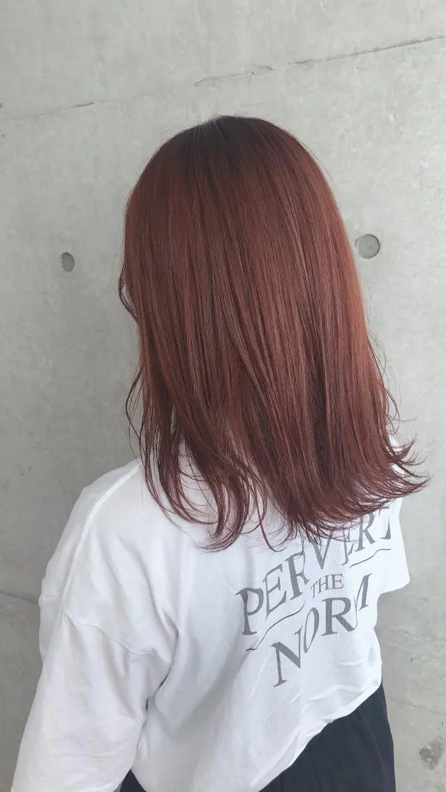 セミロング カラー オレンジ nagisa /縮毛矯正のヘアスタイル
