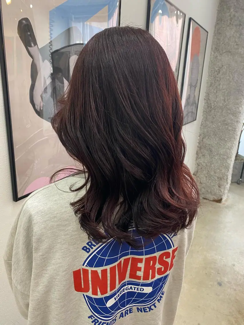 ミディアム カラー ピンクカラー 顔周りカット 暖色系特化さくら /福岡天神/レイヤーのヘアスタイル